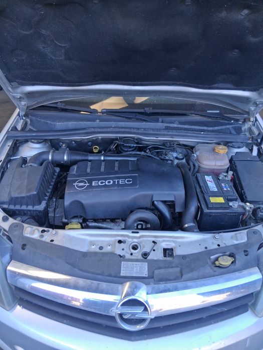 Opel Astra Gtc H para peças