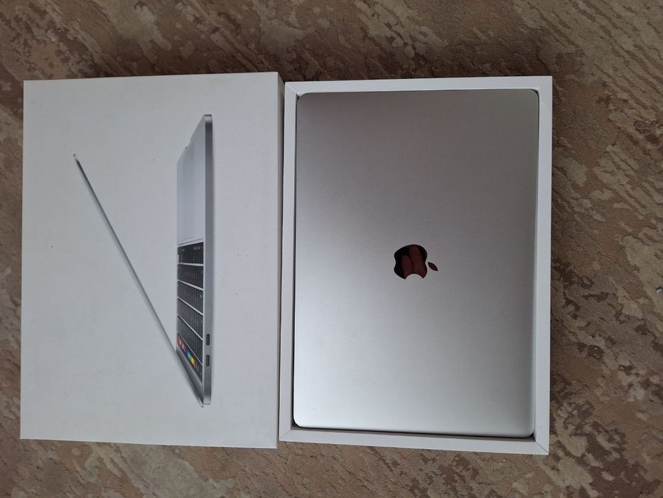 MacBook pro 13" Core i5/8/256 новий акумулятор