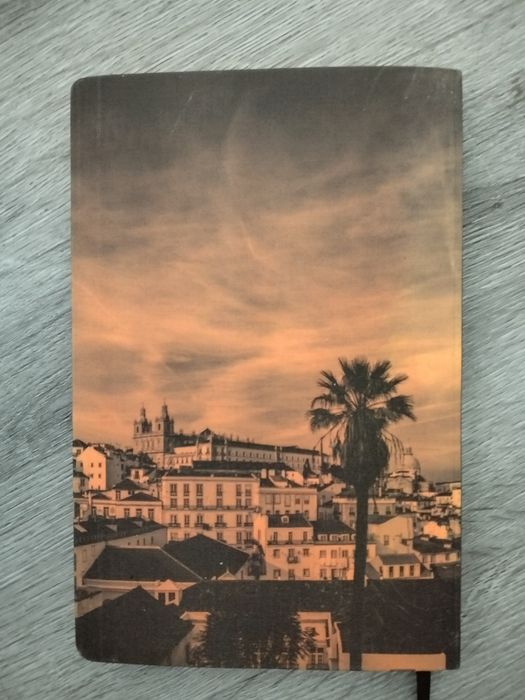 Louis Vuitton city guide lisbon