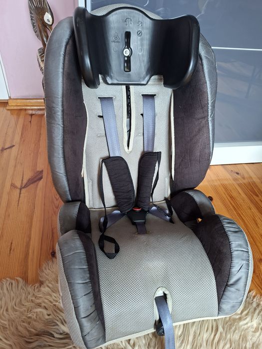 Fotelik samochodowy Formula Kids