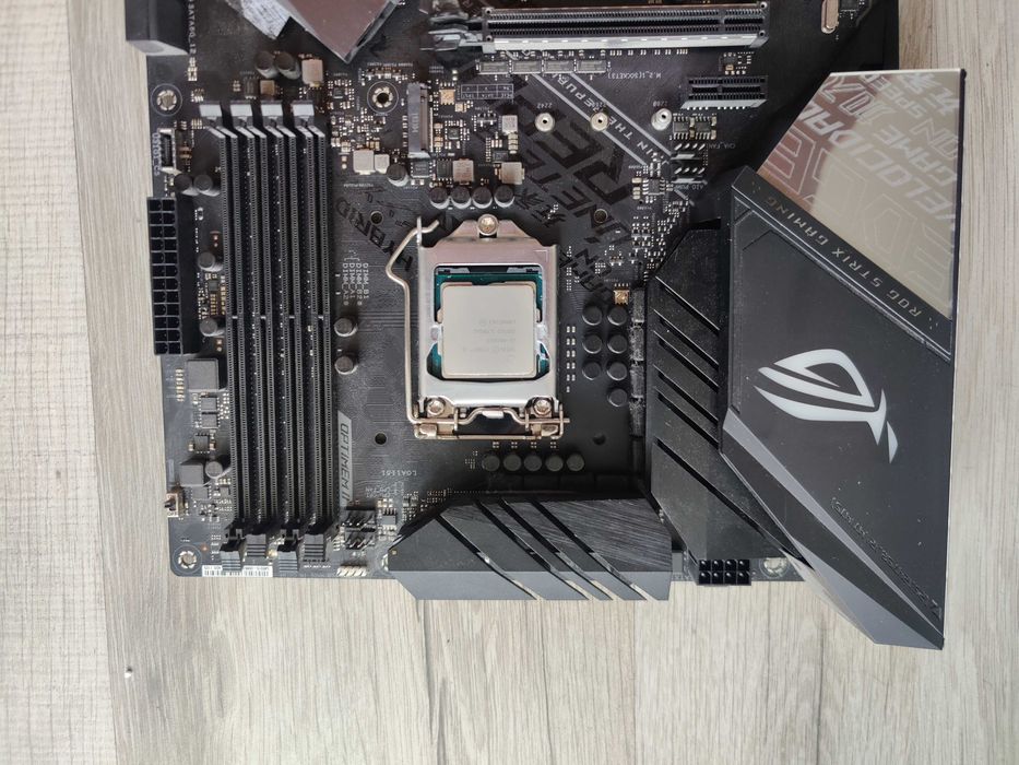 Процесор Intel Core i5-9600KF 3.70GHz/9MB/8GT/s (SRG12) s1151, tray