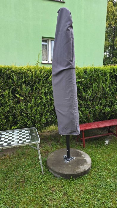 Parasol ogrodowy duży