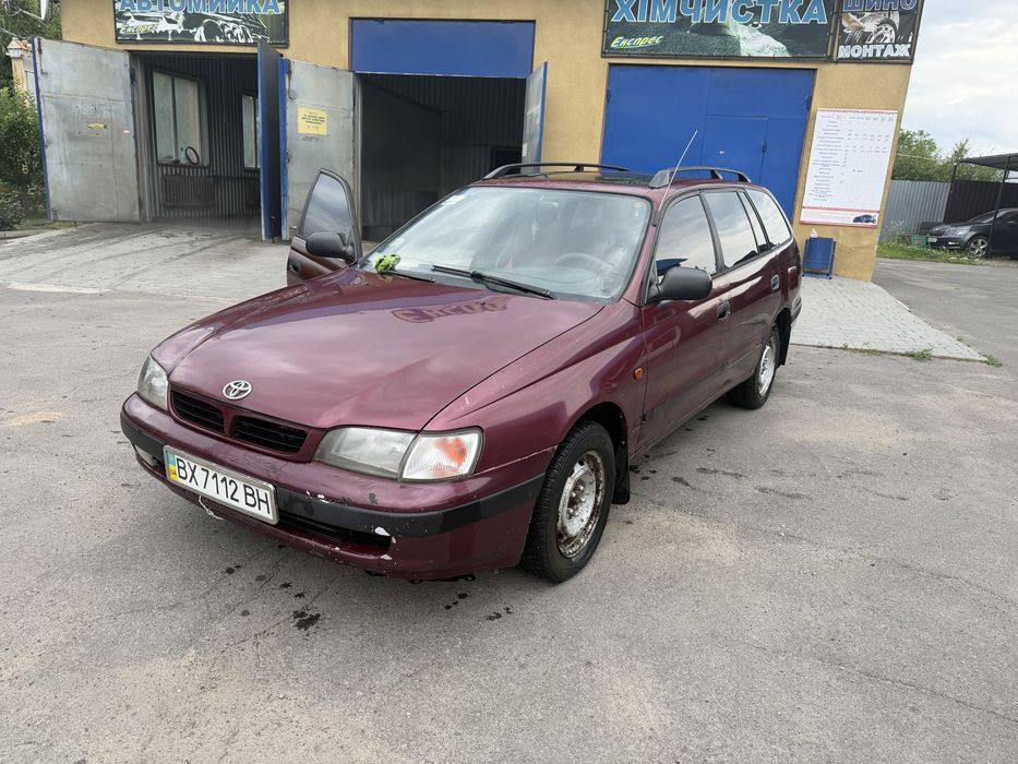 Тойота 1.6 бензин
