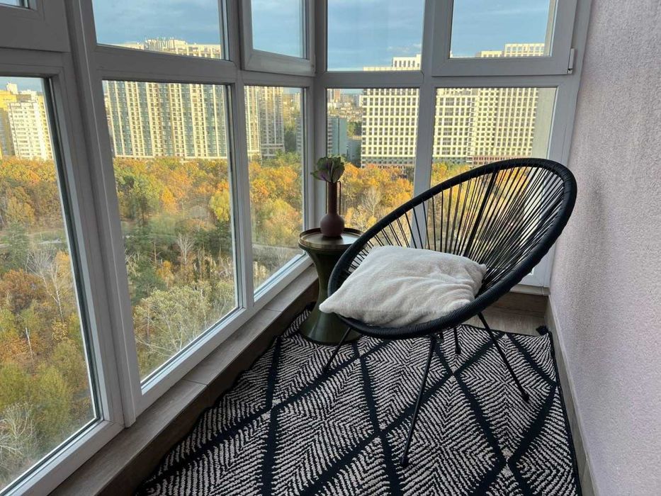 Оренда квартири в ЖК "Паркові озера", вул. Воскресенська