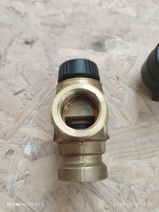 Смесительный клапан LK Armatur LK 551 Hydromix 3/4