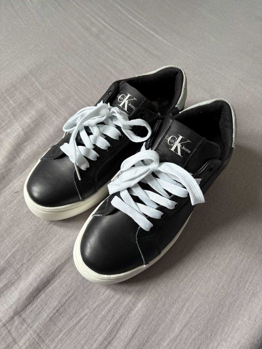 Czarne skórzane sneakersy damskie trampki tenisówki Calvin Klein