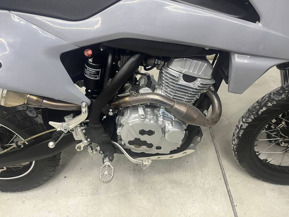 Продам кові адванс 250