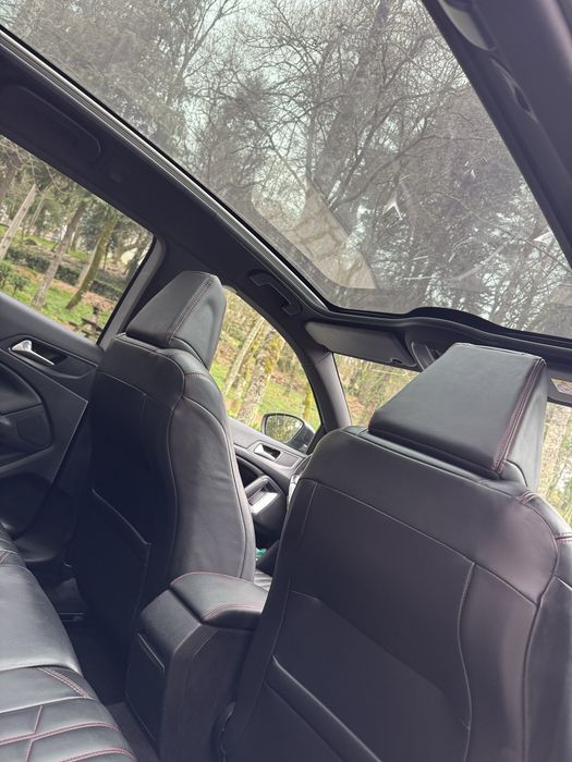 Peugeot 308 SW GT Line 1.6 HDi Auto | Teto Panorâmico • Pele