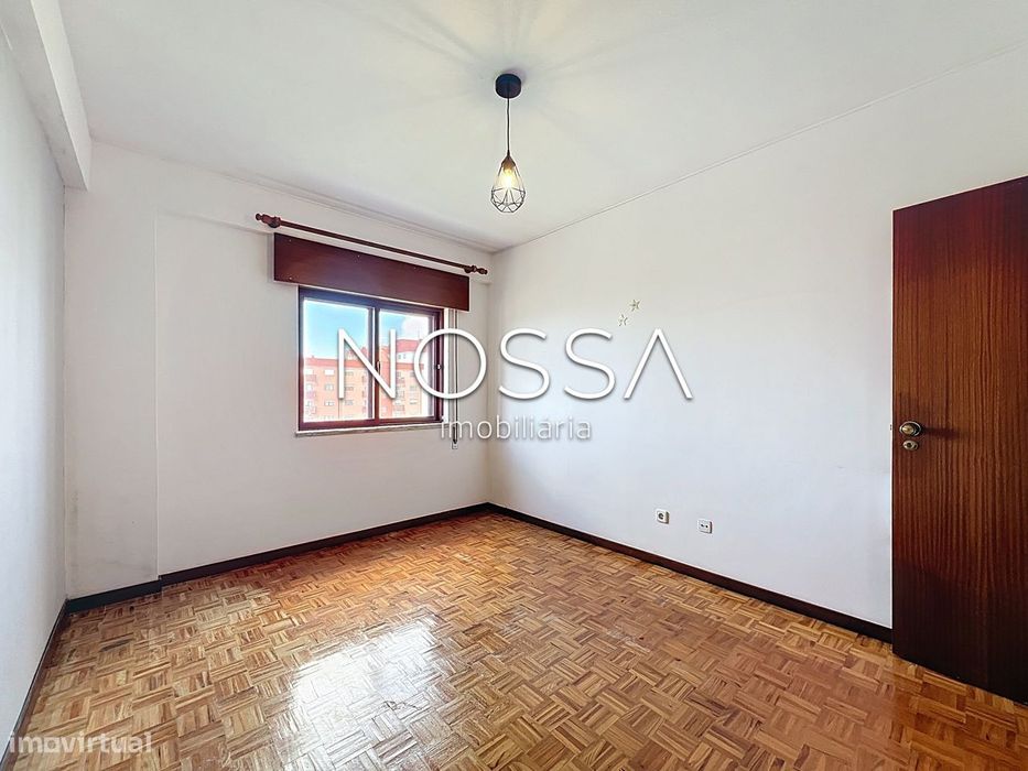 Apartamento T3 na Urb. Quinta das Serralheiras - Algueirão