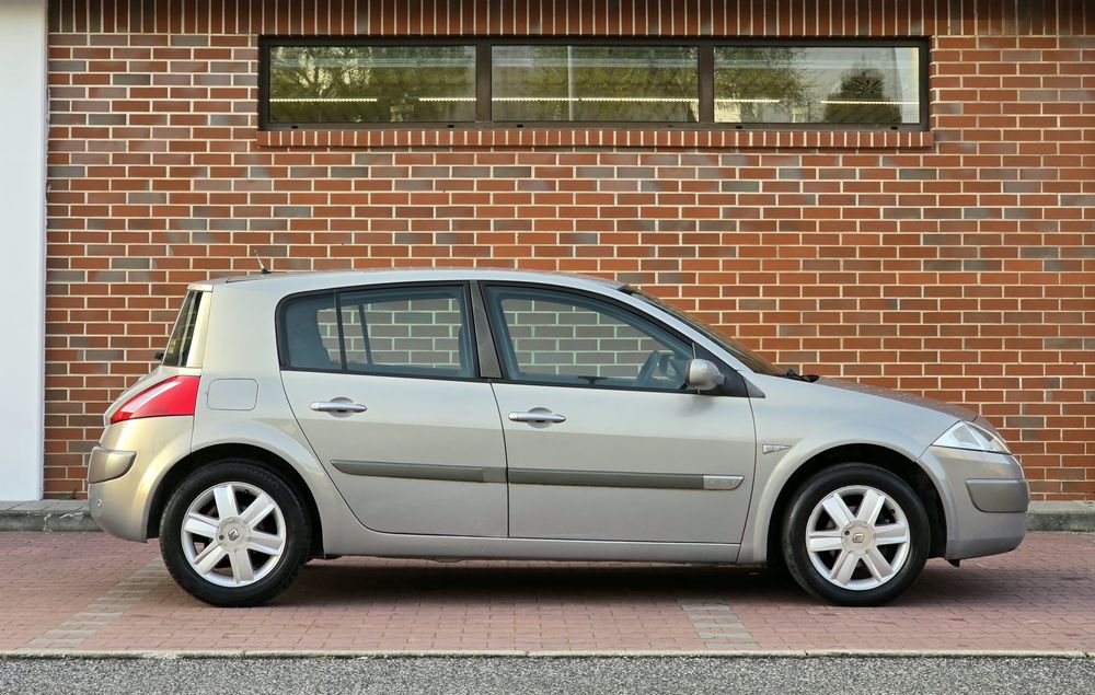 Renault Megane 1.4 16v