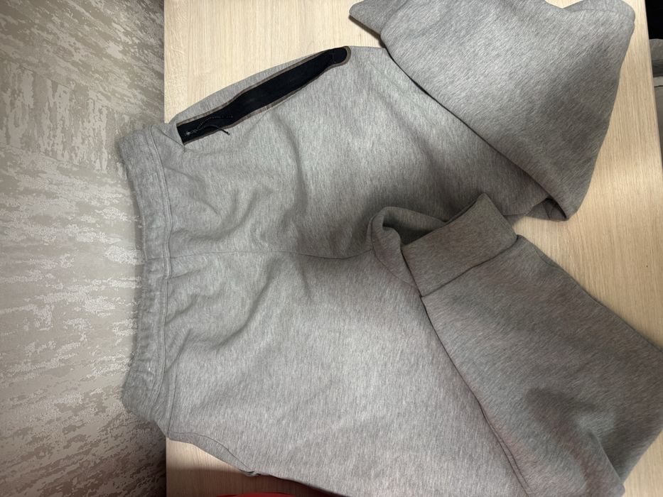 Штани Nike tech fleece