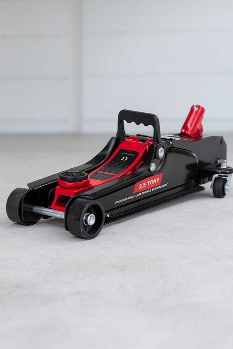 Zestaw Podnośnik żaba 2,5T + kobyłki 3T Lewarek