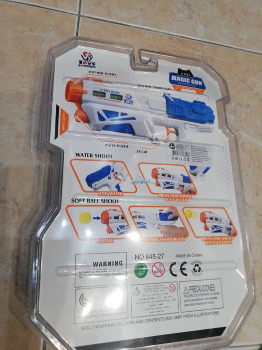Pistola Arma Dispara Bolinha E Água  2 Em 1  Arminha, nova  selada