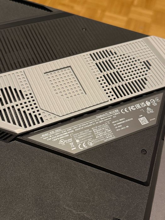 Asus ROG Strix G834JZ Gaming Laptop