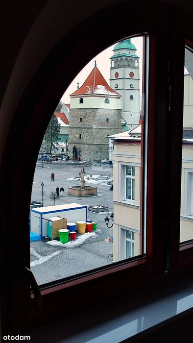Sprzedam 4 pokojowe mieszkanie z widokiem na Rynek
