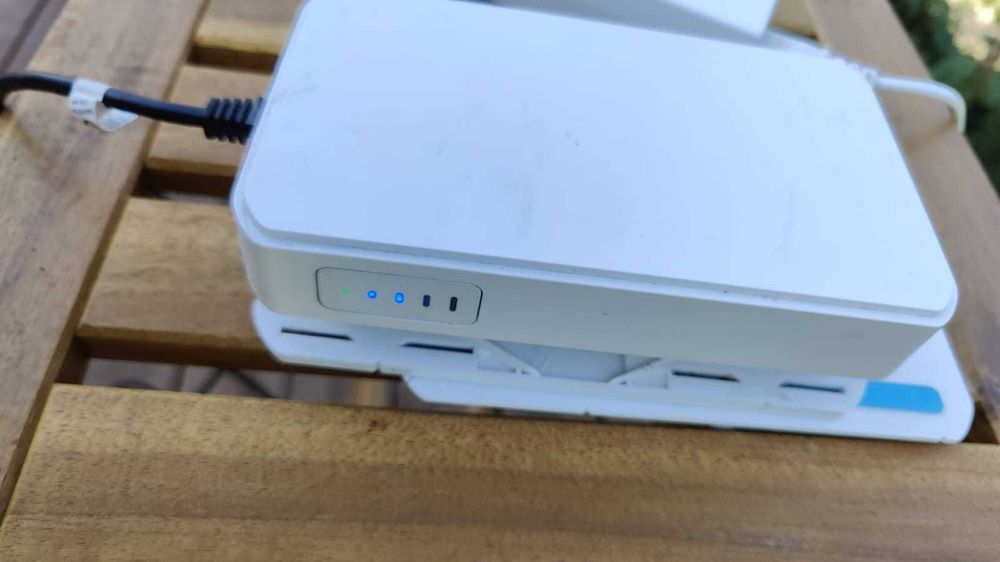 Router zewnętrzny 5G Askey RTL6300-D354 Wi-Fi, SIM, antena wbudowana