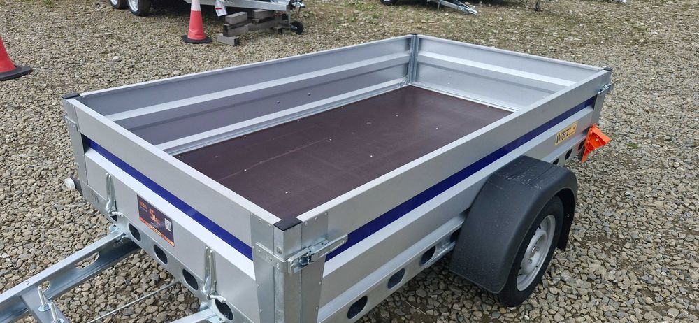 Przyczepa WIOLA Krakus Komfort 242x132x38 cm. lekka kat.B HAMULEC