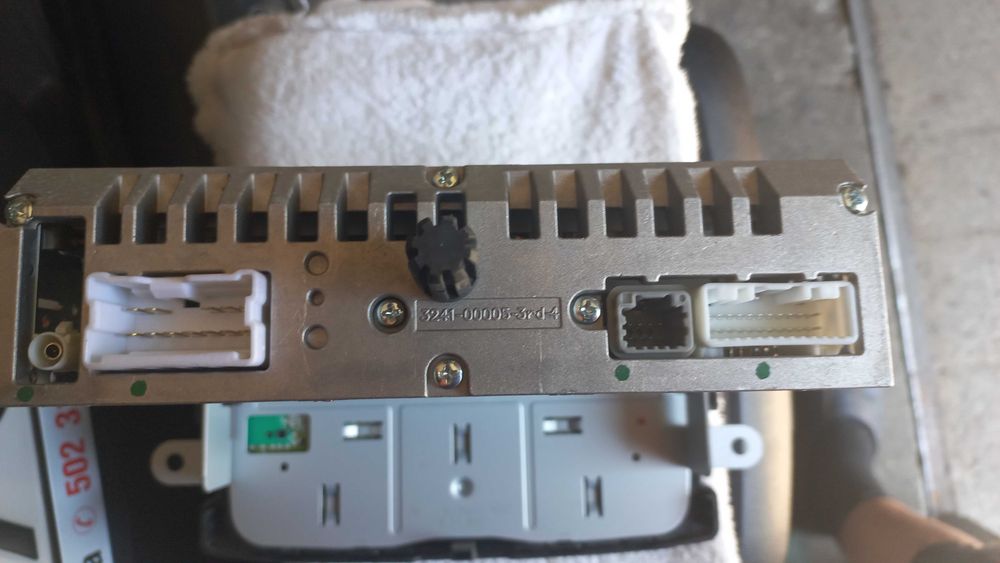 radio dacia ładne z USB i KODEM