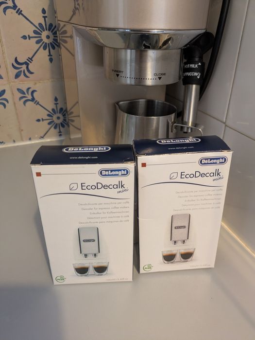 Máquina de café De'Longhi Dedica em excelente estado