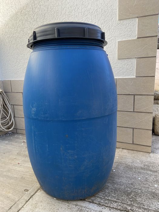 Бочка для воды стулья