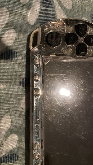 PSP 2000 + PSP E1004