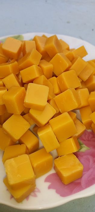 Віск бджолиний забрусний, жовтий Кубиками