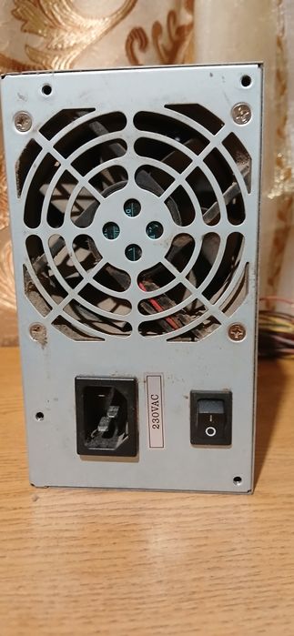 Запчастини  від комп'ютера