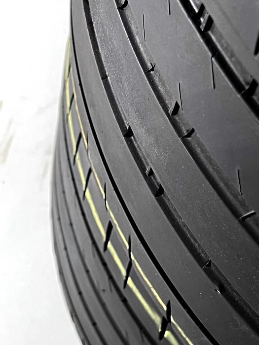 Pneus Michelin Pilot Sport 4 - 325/30/21 - Excelentes