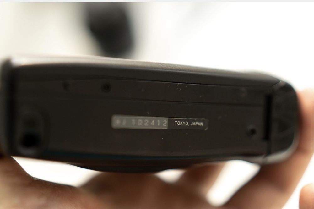 Продається плівковий ricoh FF10