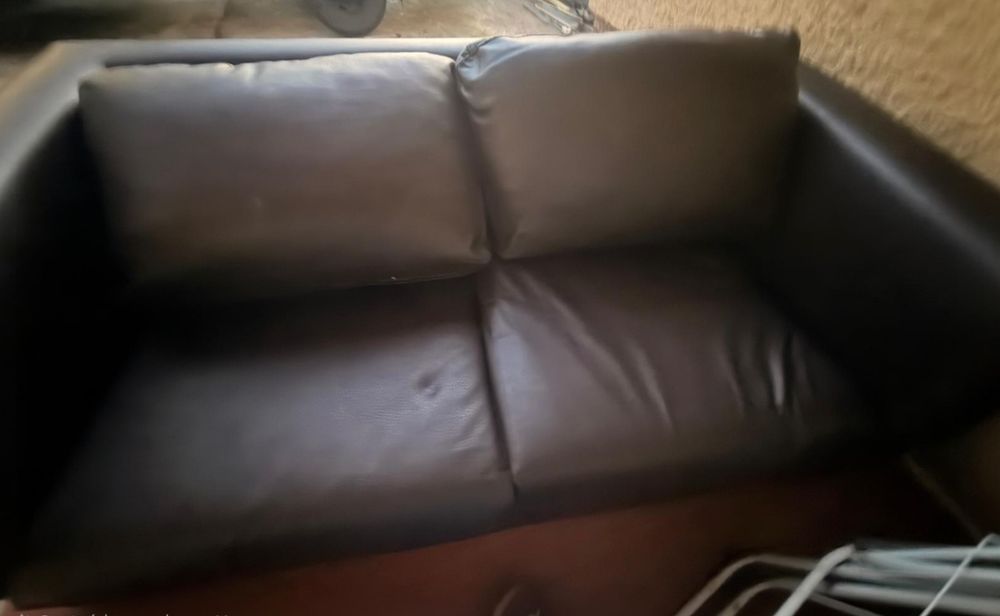 Sofa 2 lugares castanho