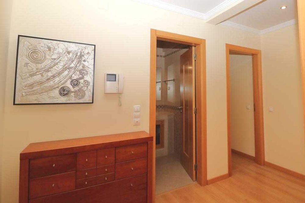 T3 com Estacionamento | Almancil