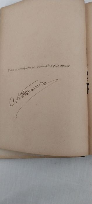 Reading book, Arthur Ivens Ferraz 1912