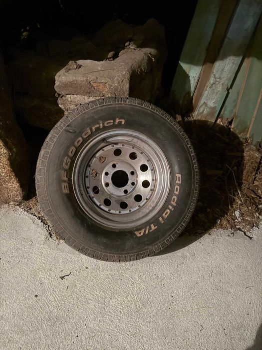 vende 4 jantes com pneus originais do carocha  para Buggy