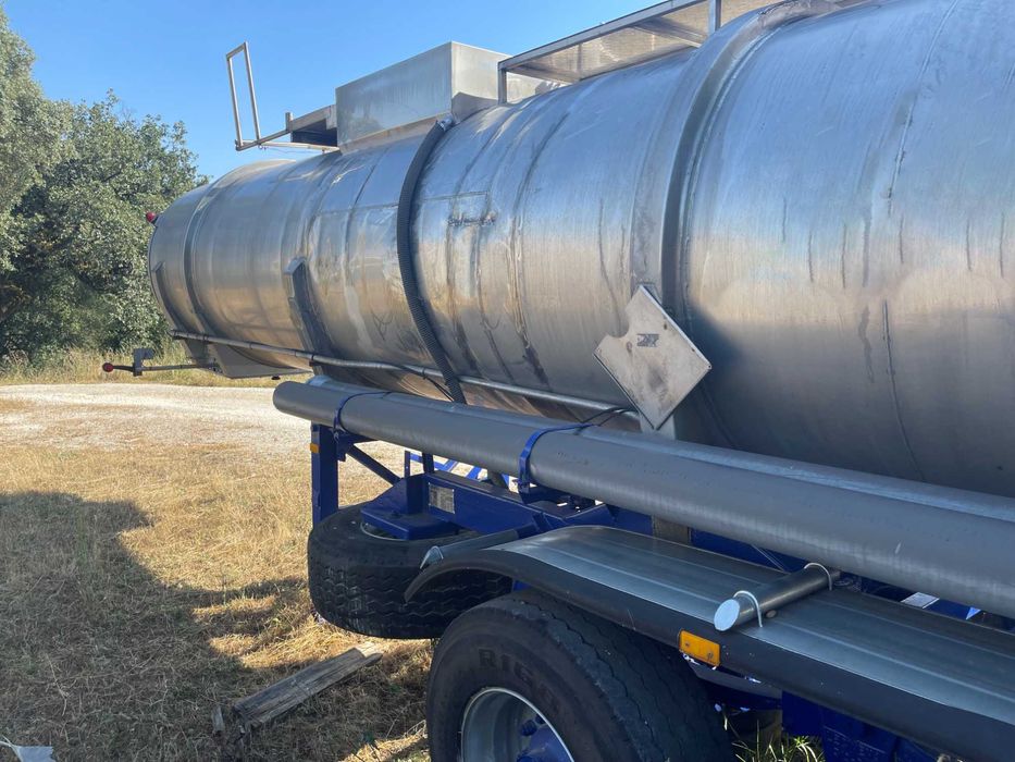 Semi reboque cisterna em inox