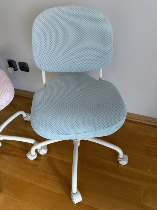Krzesło do biurka dla dzieci Ikea