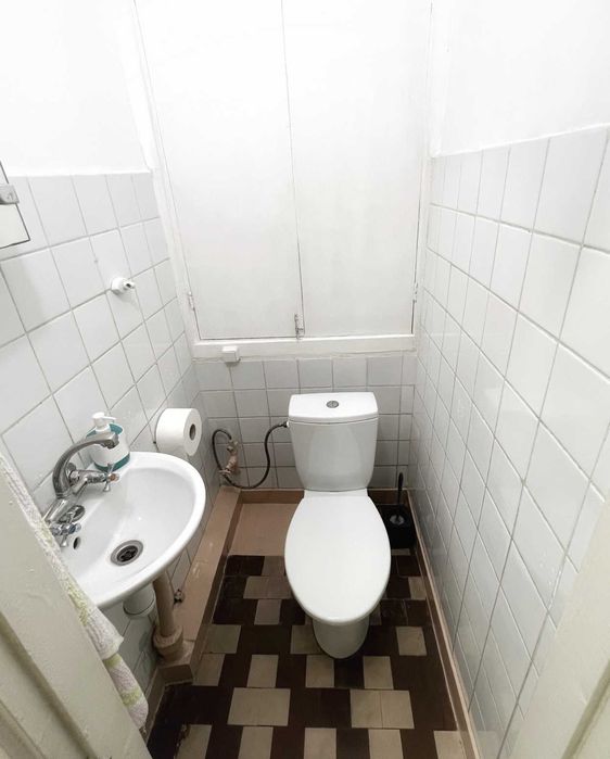 Новый хостел (койко-место) метро Печерская, Hostel/общежитие центр