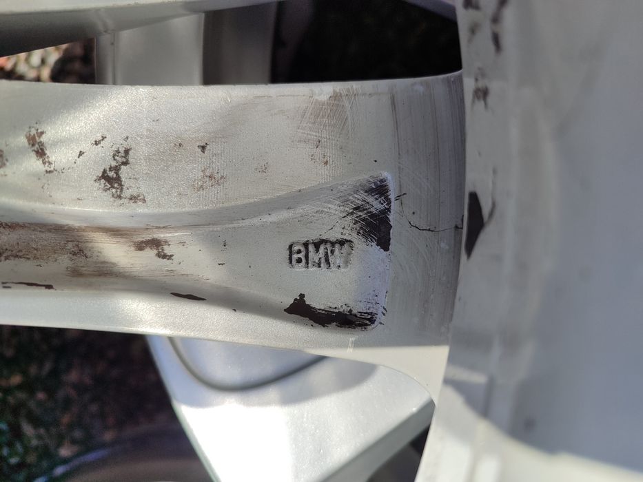 Диски BMW. R-18. 5×120. ET-30. Dia-72.6 J-8