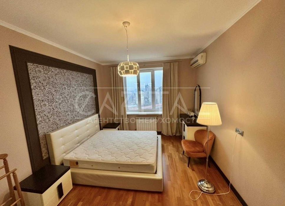 Оренда квартири печерський район світло не вимикають 3 кімнатна