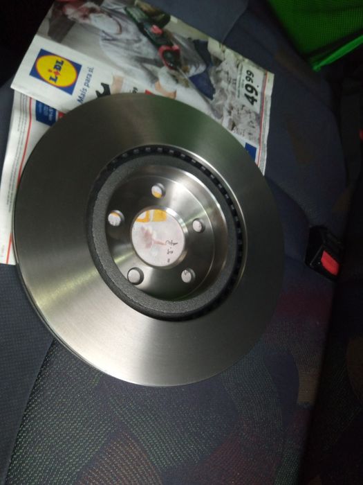 Discos de travão ventilados Chrysler Neon