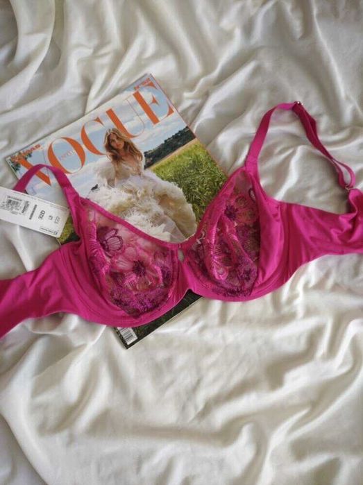 Новий якісний бюстгальтер без поролону, 70 D, Marks&Spencer , Шрі-Ланка