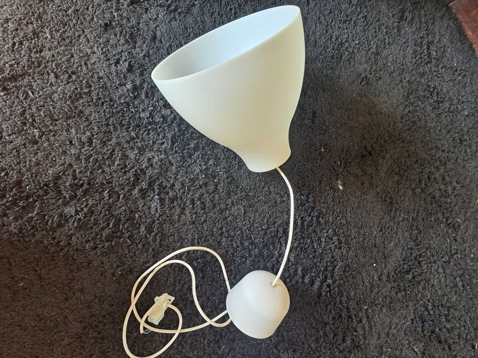 Candeeiro do Ikea de tecto