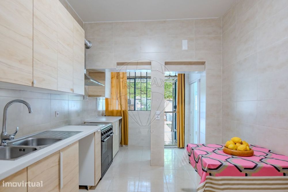 Moradia T7 para venda