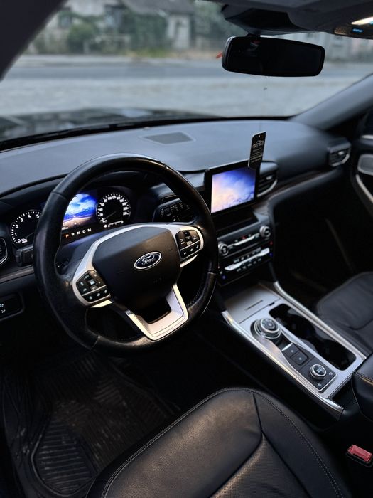 Ford Explorer 6 3.3 гібрид