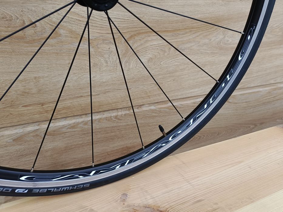 Rower szosowy Sensa Lombardia full carbon Shimano 105 koła Campagnolo