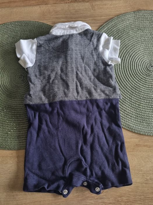 Elegancki pajac z muszką i body