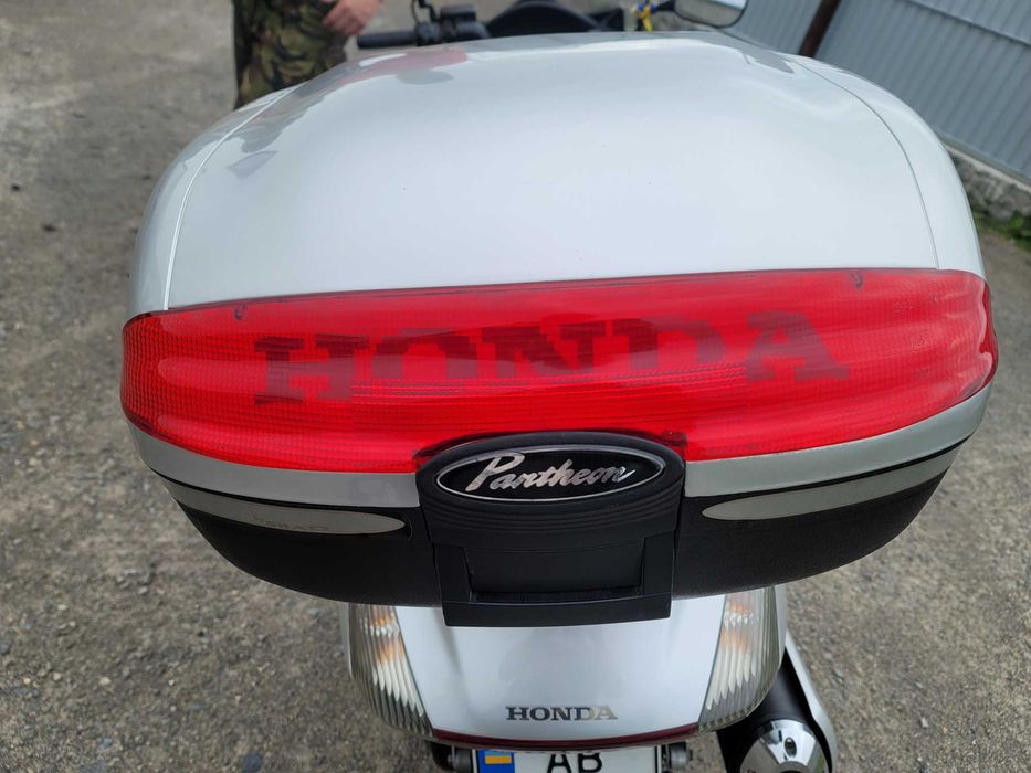 Honda Silver wing 600