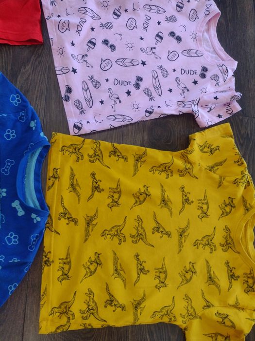 Koszulki 4/5lat krótki rękaw