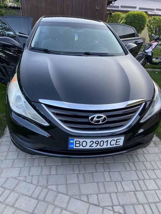 Продам hyunday sonata 2013