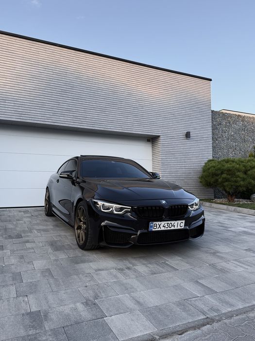 BMW 430i F32 Coupe у дуже хорошій комплектації. Автомобіль повністю обслужений та готовий до експлуатації.