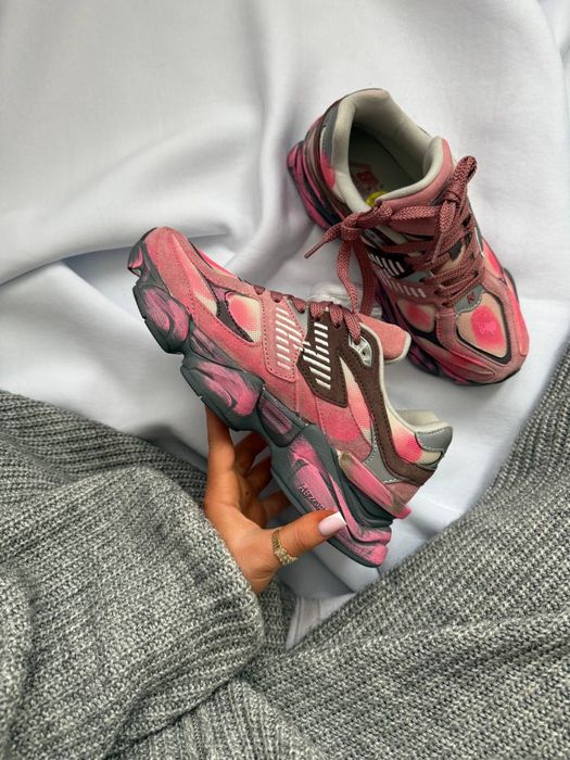Кросівки жіночі N B 9060 Custom Pink
